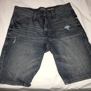 Levi Jean Shorts Size 30 Waist Athletic Material